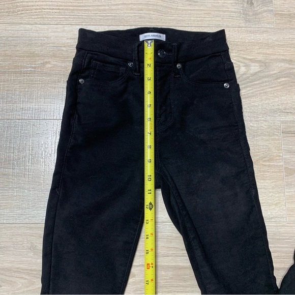 Good American Good Legs Crop Faux Suede Black Pants Size 0/25 - Picture 12 of 15